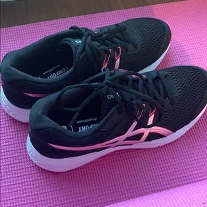 Brand New Asics Shoes